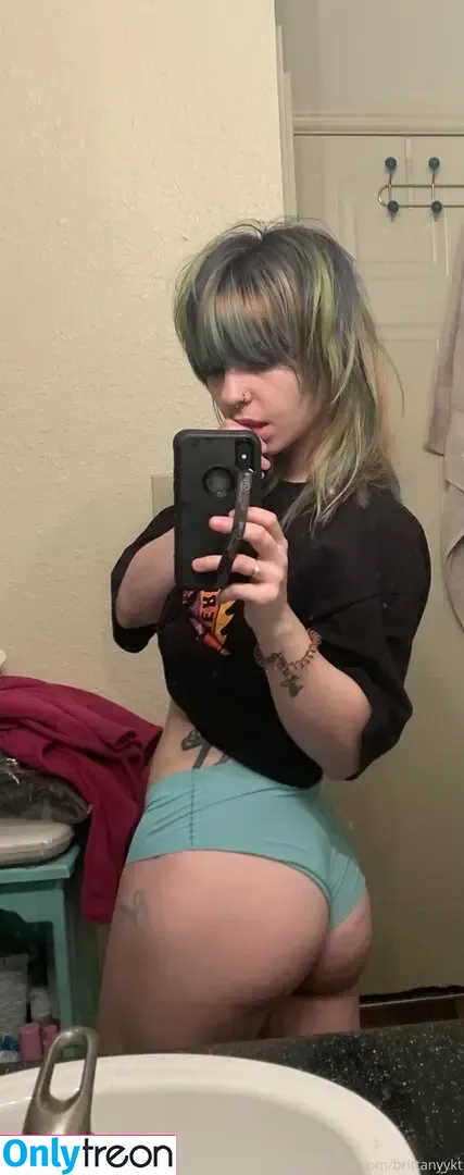 brittanyykt nude photo #0018 (brittanyykt)