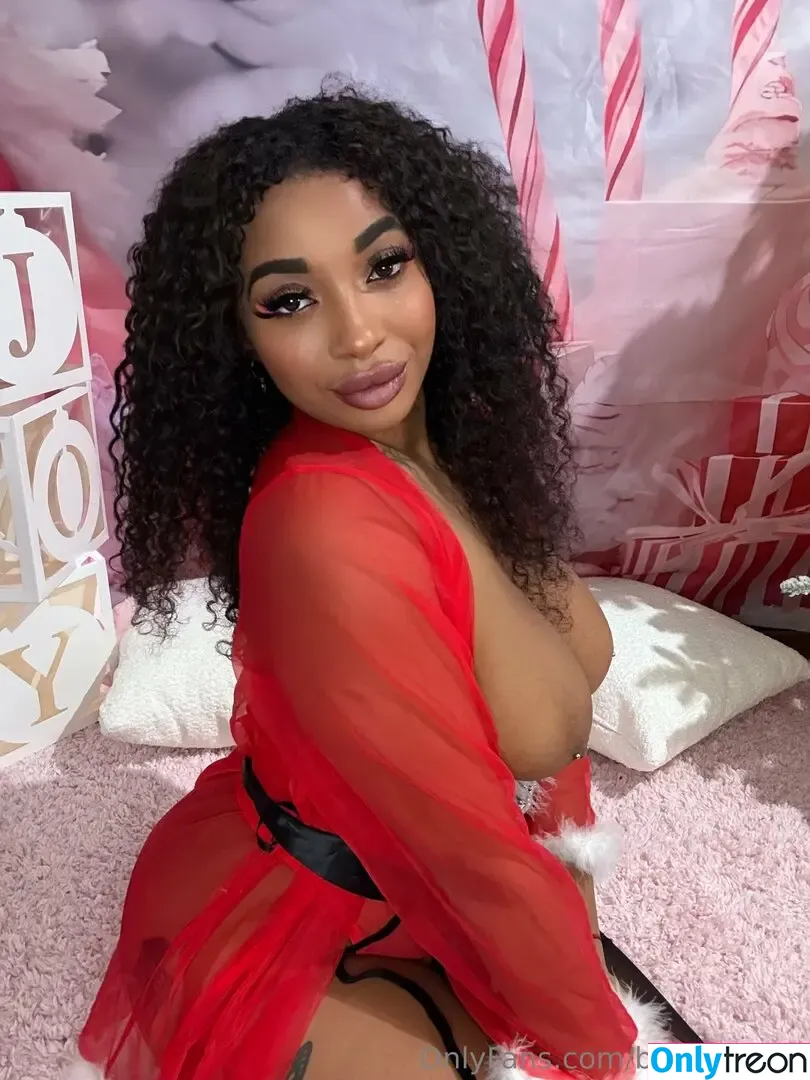 brittbunnyy nude photo #0022 (brittanybunnyy)