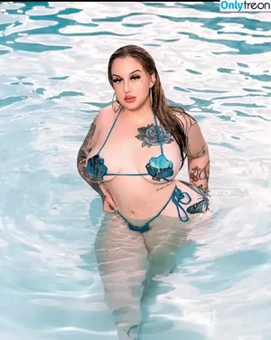 brittney4u / brittney4uu nude photo #0002