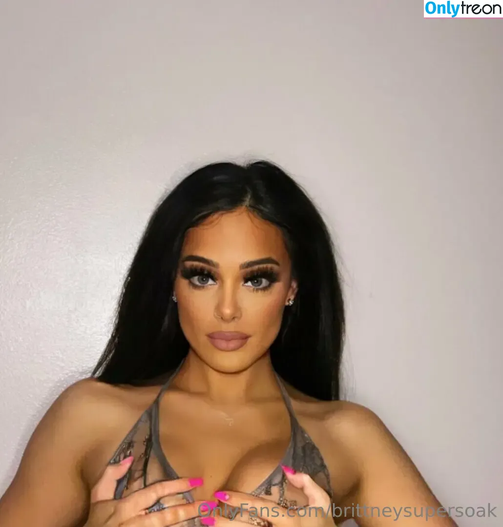 brittneysupersoak nude photo #0087 (thesaucyrossy)