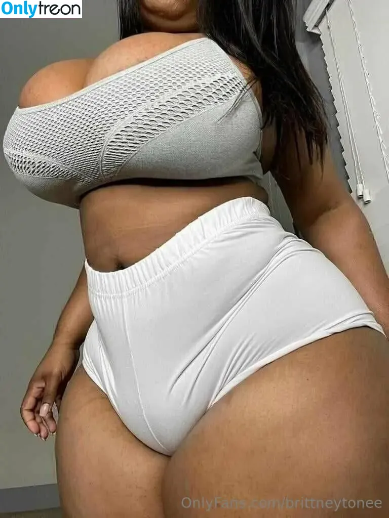 brittneytonee nude photo #0021 (brittneytonee)