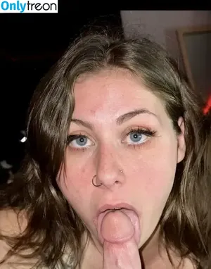 brittsprettypeach / brittsprettypeach_ nude photo #0059