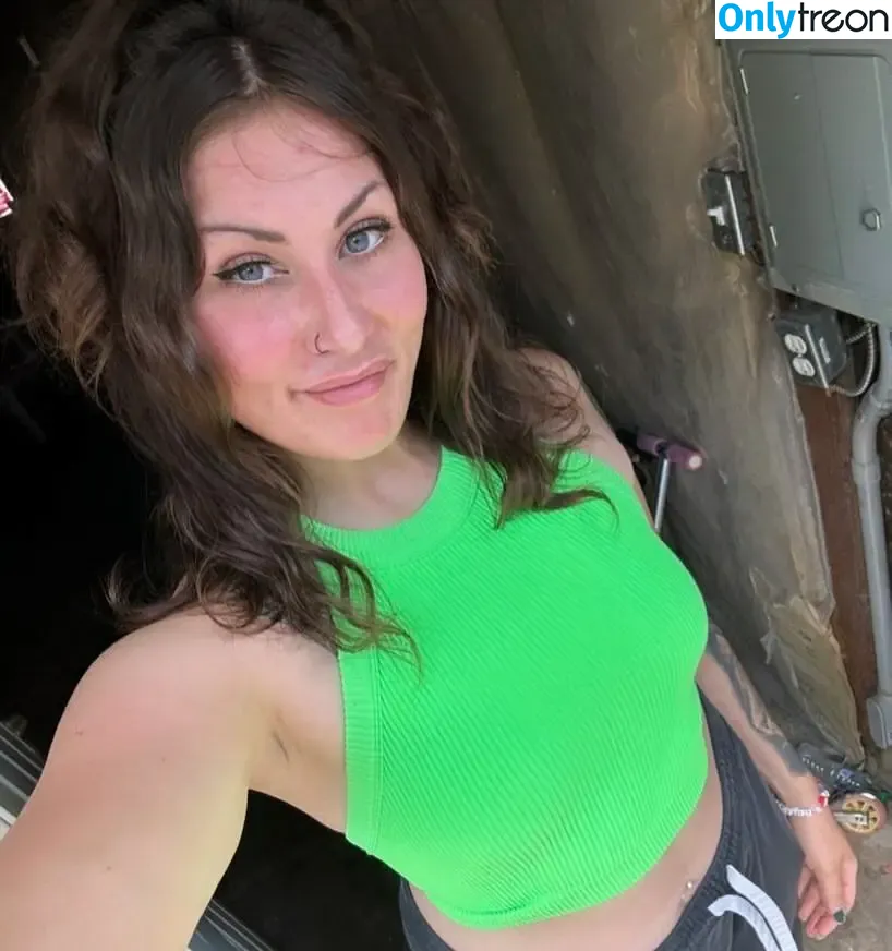 brittsprettypeach nude photo #0032 (brittsprettypeach_)