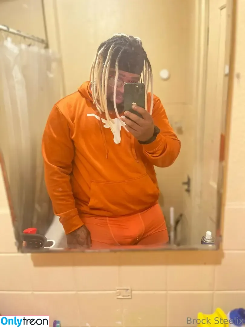 brocksteelix nude photo #0004 (brocksteelix)