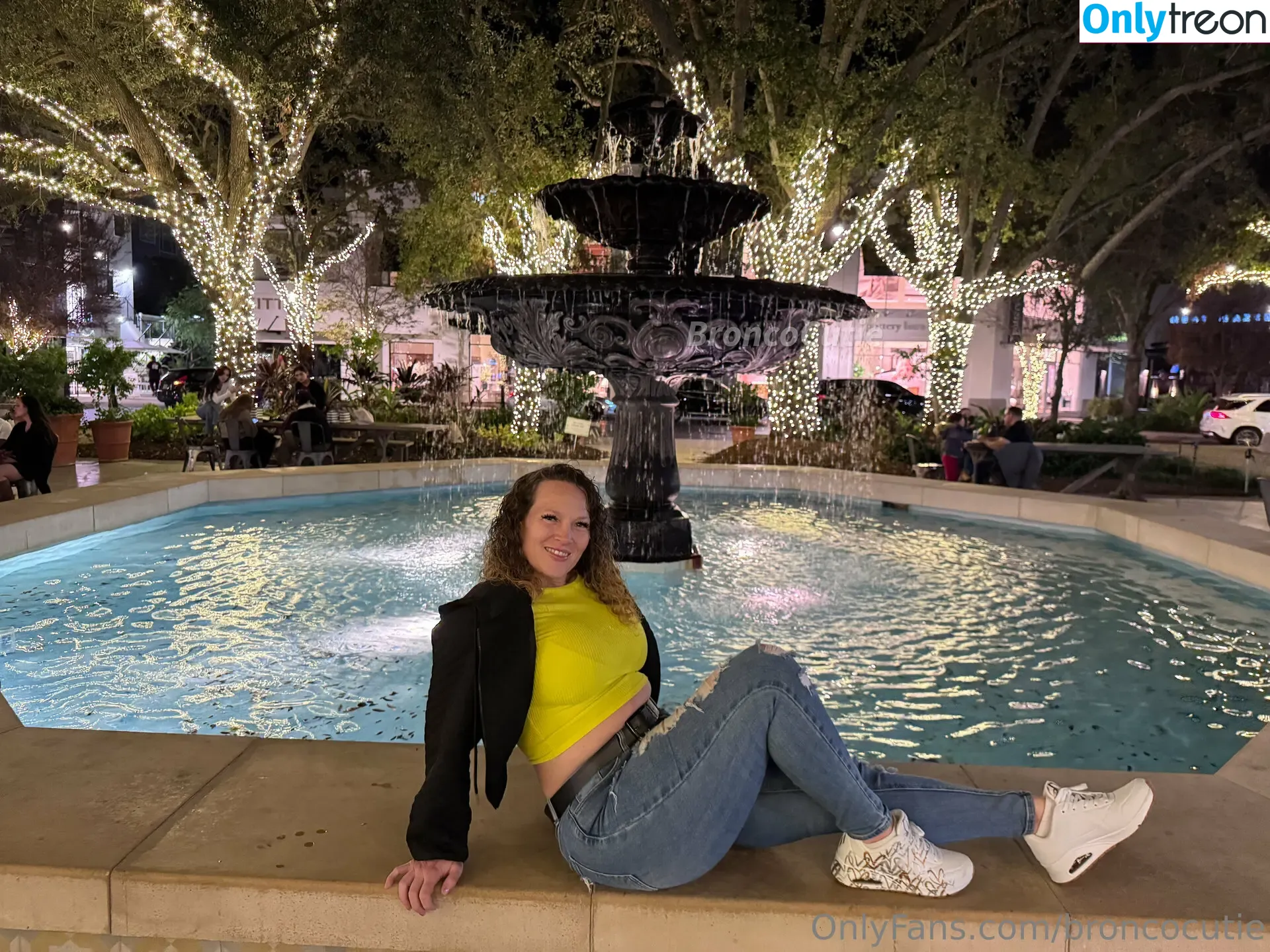 Broncocutie nude photo #0294 (broncocutie1)