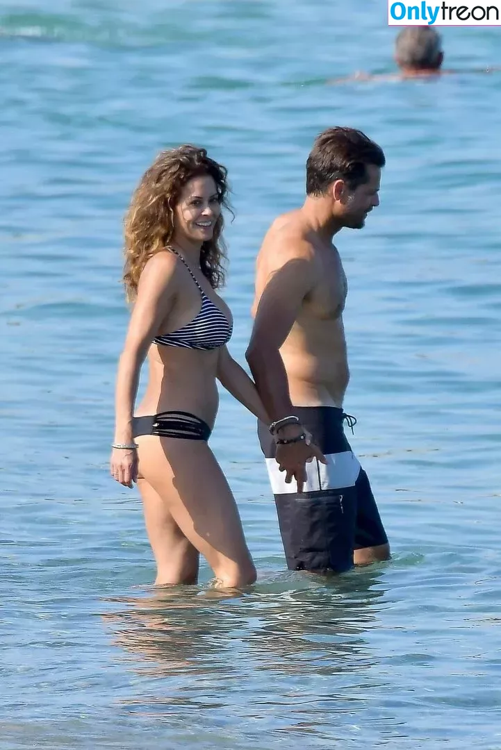 Brooke Burke nude photo #0606 (brookeburke)