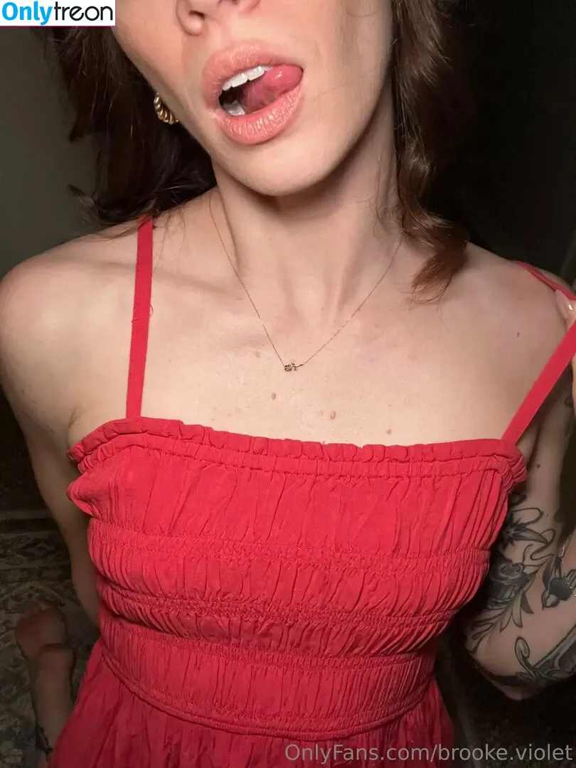 Brooke.violet nude photo #0157 (brooke__bby / brookeviol3t)