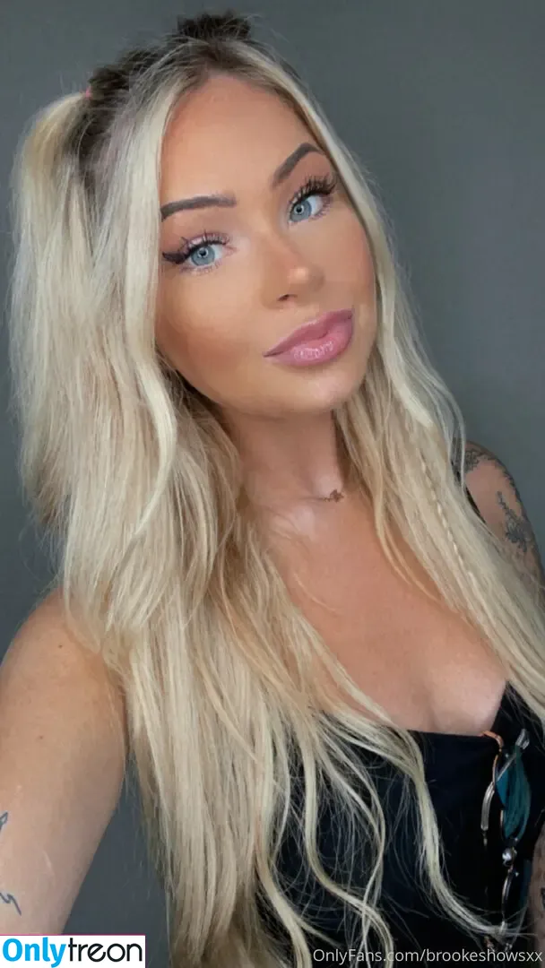 brookeshowsxx nude photo #0091 (brookeshowsxx)