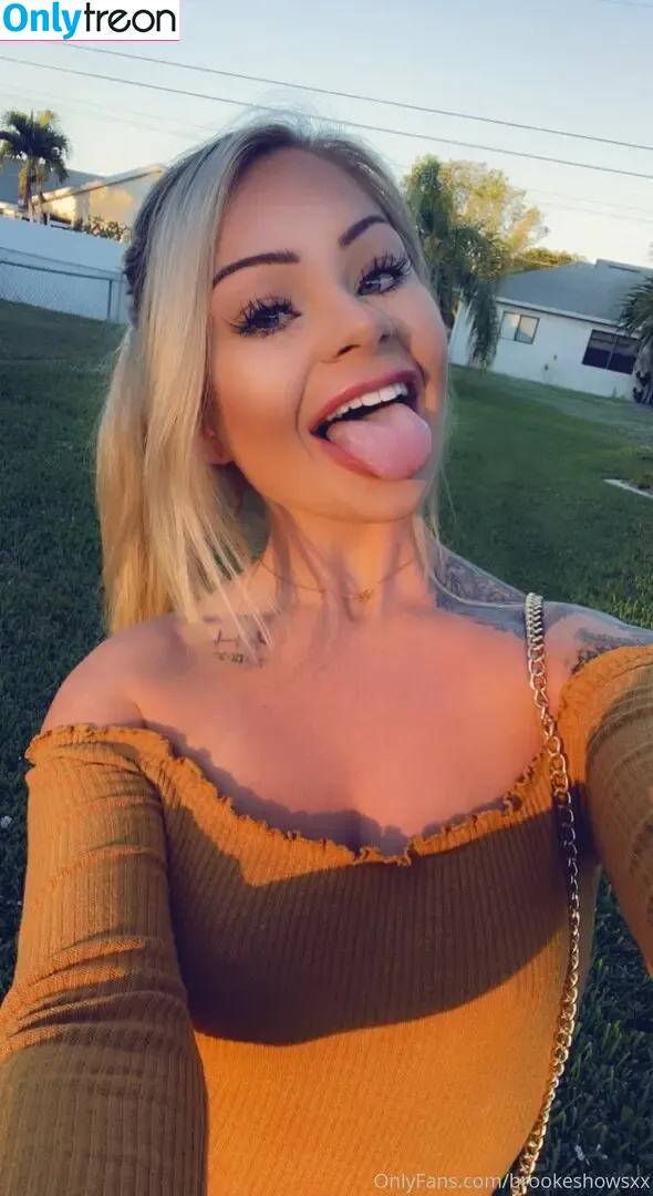 brookeshowsxx nude photo #0223 (brookeshowsxx)