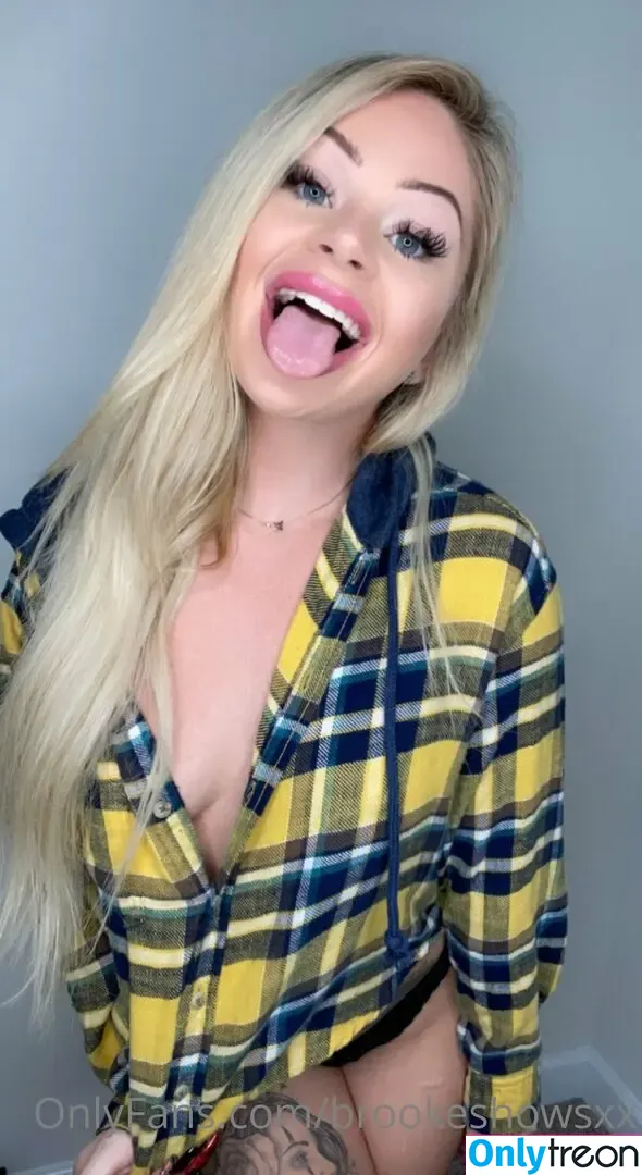 brookeshowsxx nude photo #0497 (brookeshowsxx)