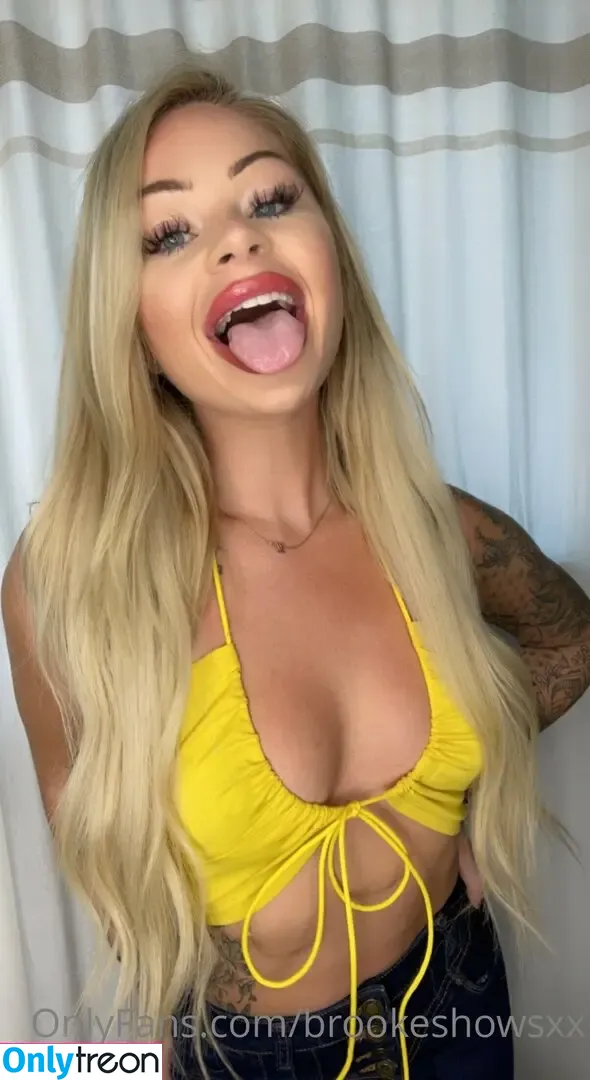 brookeshowsxx nude photo #0514 (brookeshowsxx)