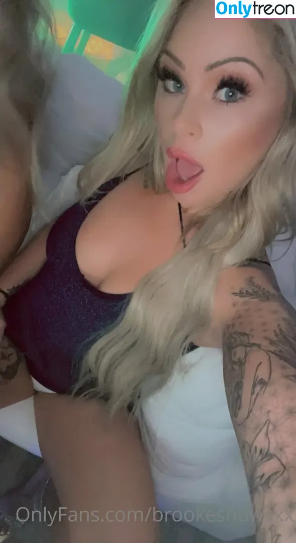 brookeshowsxx nude photo #0587 (brookeshowsxx)