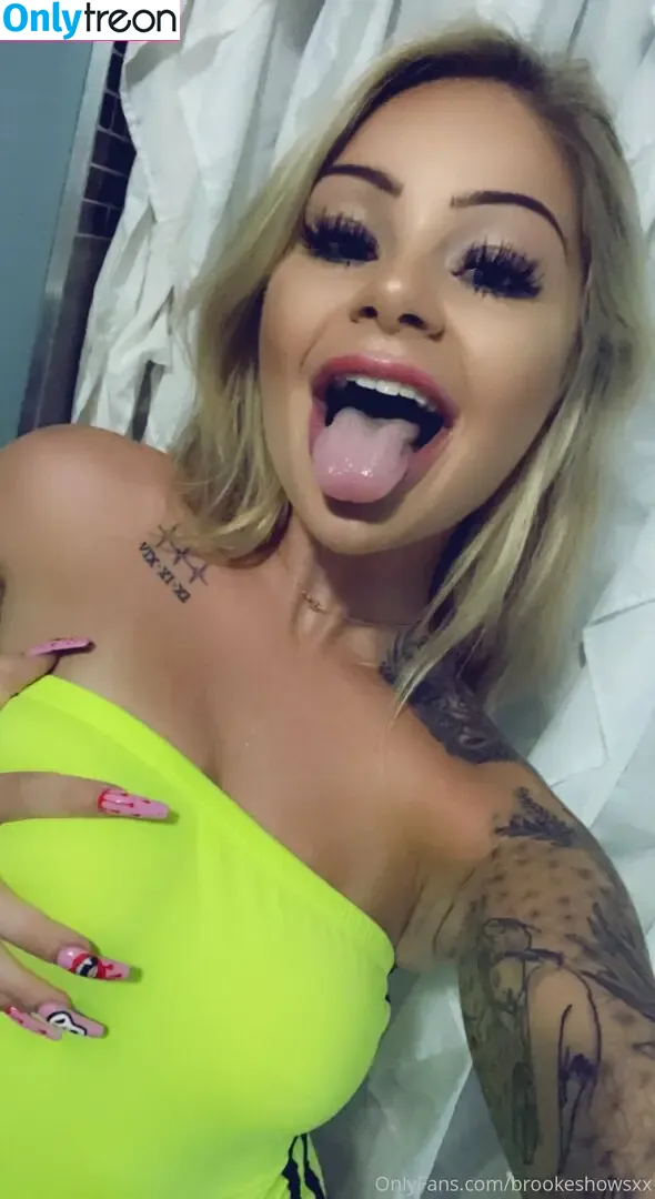 brookeshowsxx nude photo #1146 (brookeshowsxx)