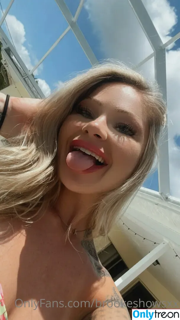 brookeshowsxx nude photo #1545 (brookeshowsxx)