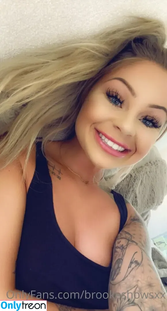brookeshowsxx nude photo #1600 (brookeshowsxx)