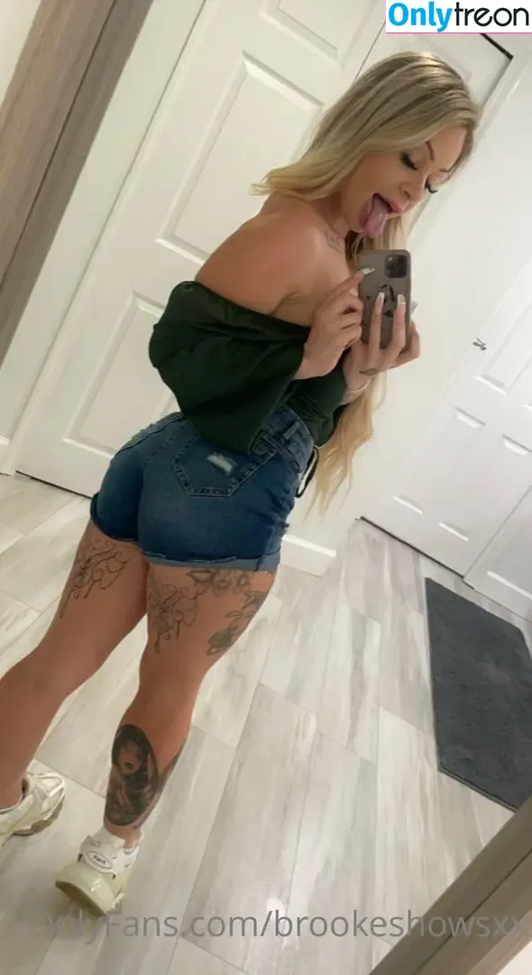 brookeshowsxx nude photo #1775 (brookeshowsxx)