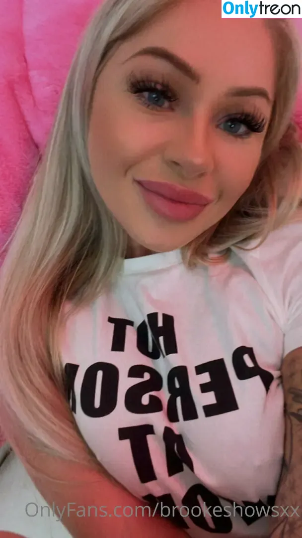 brookeshowsxx nude photo #1865 (brookeshowsxx)