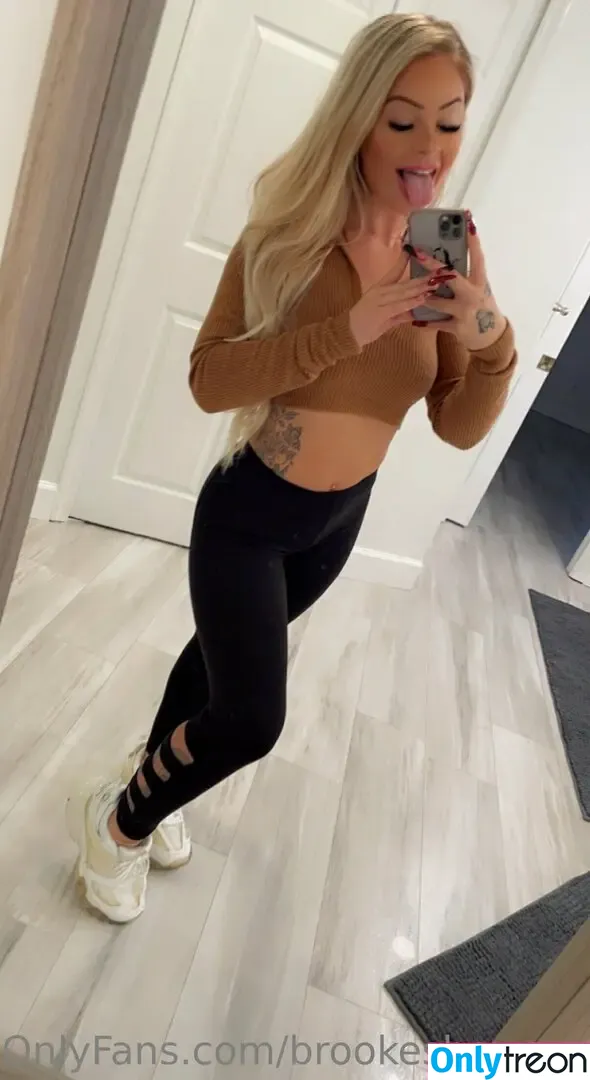 brookeshowsxx nude photo #1911 (brookeshowsxx)