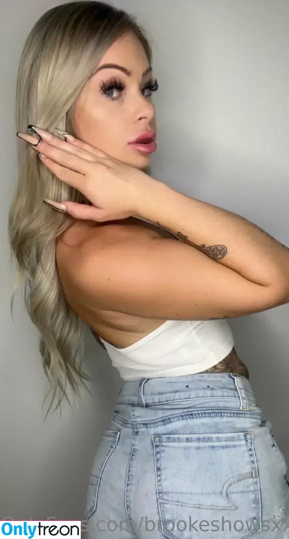 brookeshowsxx nude photo #1959 (brookeshowsxx)