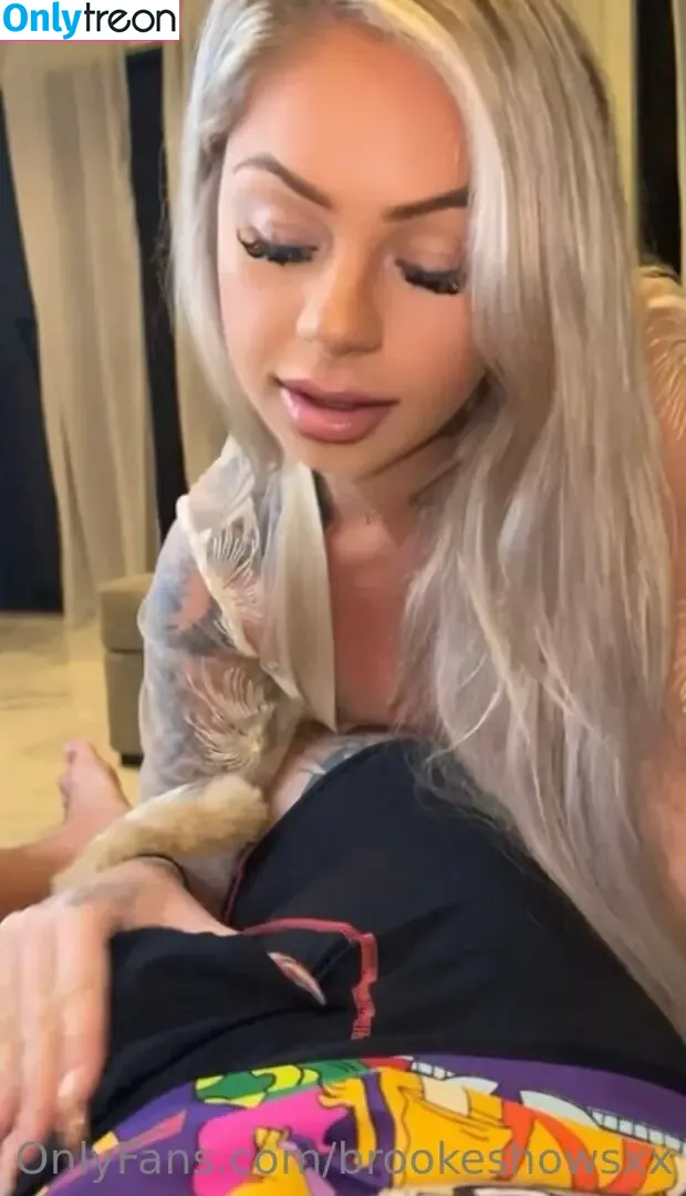brookeshowsxx nude photo #1993 (brookeshowsxx)