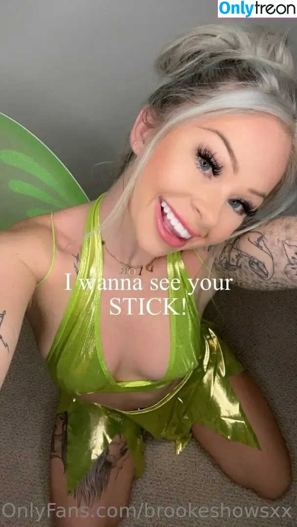 brookeshowsxx nude photo #2113 (brookeshowsxx)