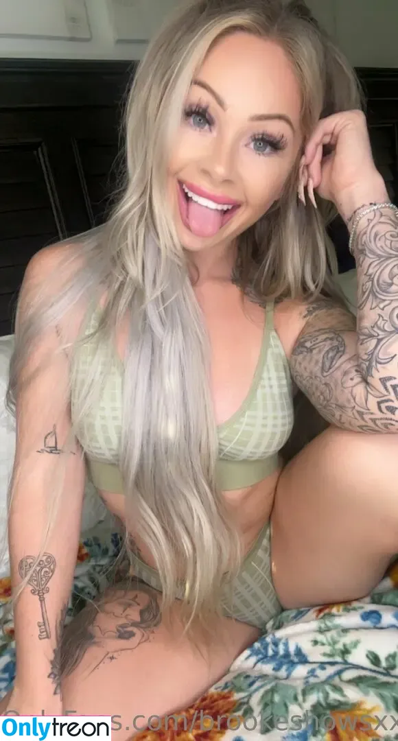 brookeshowsxx nude photo #2221 (brookeshowsxx)