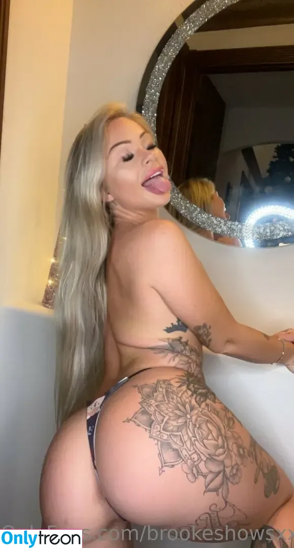 brookeshowsxx nude photo #2354 (brookeshowsxx)