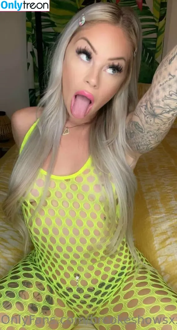 brookeshowsxx nude photo #2590 (brookeshowsxx)
