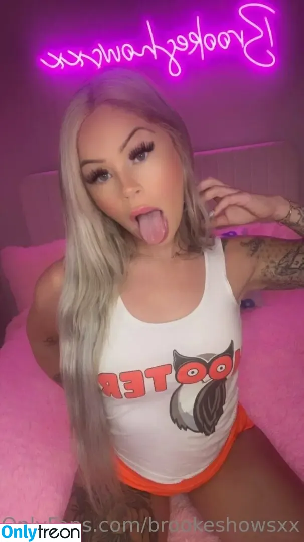 brookeshowsxx nude photo #2669 (brookeshowsxx)