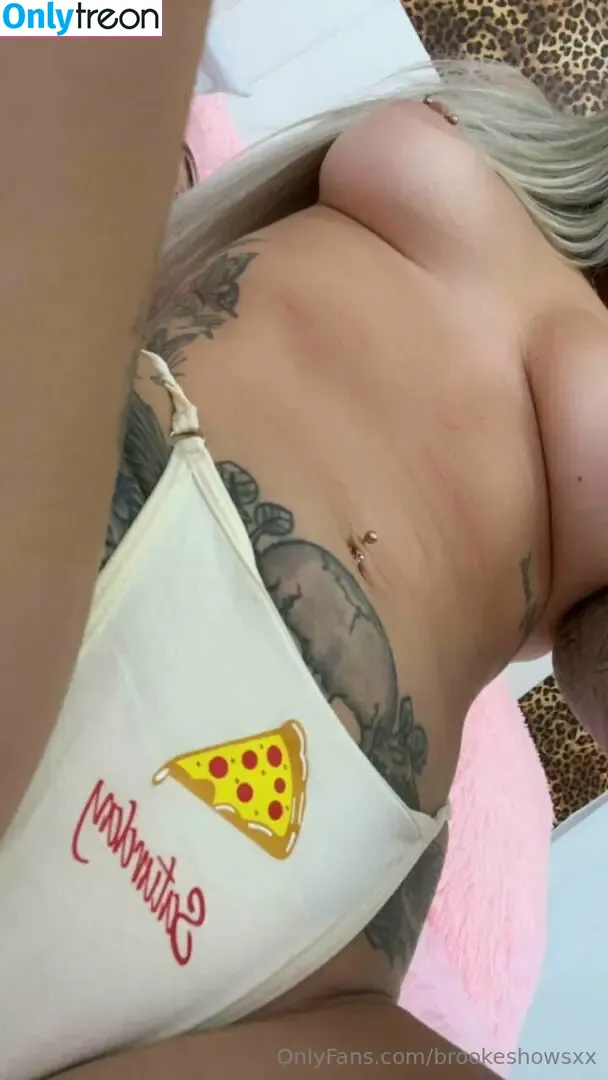 brookeshowsxx nude photo #3120 (brookeshowsxx)