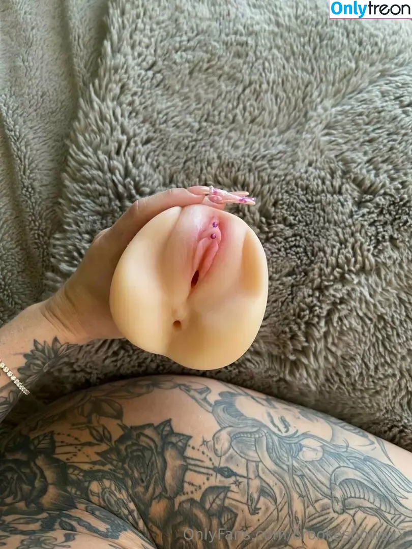 brookeshowsxx nude photo #3121 (brookeshowsxx)