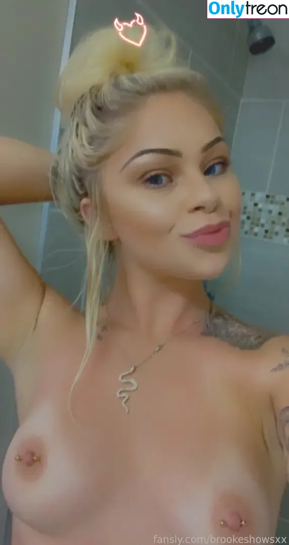brookeshowsxx nude photo #3368 (brookeshowsxx)
