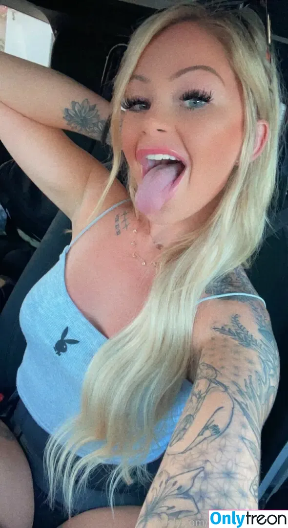 brookeshowsxx nude photo #3433 (brookeshowsxx)