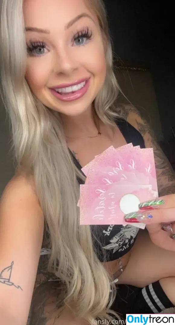 brookeshowsxx nude photo #3681 (brookeshowsxx)