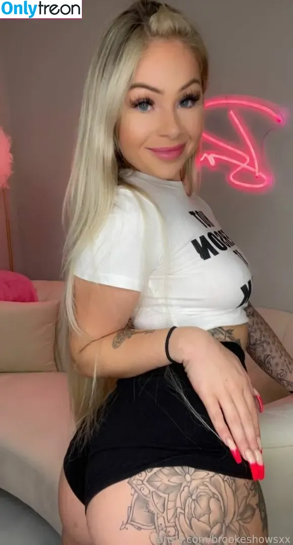 brookeshowsxx nude photo #3703 (brookeshowsxx)