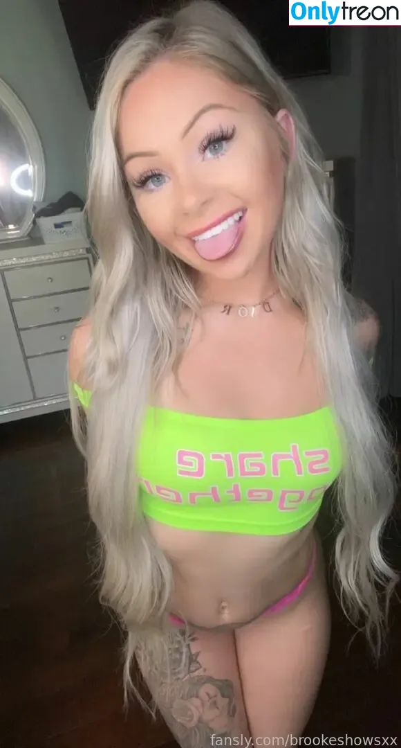 brookeshowsxx nude photo #3753 (brookeshowsxx)