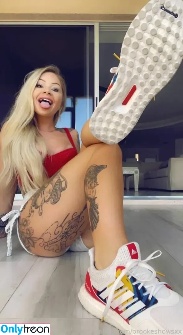 brookeshowsxx nude photo #3895 (brookeshowsxx)