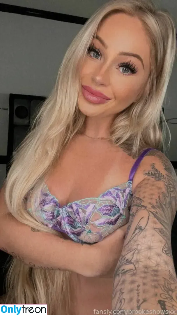 brookeshowsxx nude photo #3903 (brookeshowsxx)