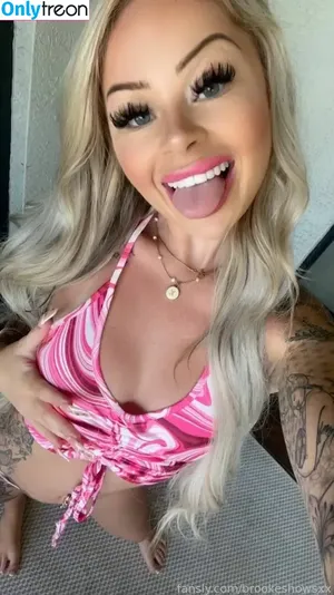 brookeshowsxx nude photo #4250