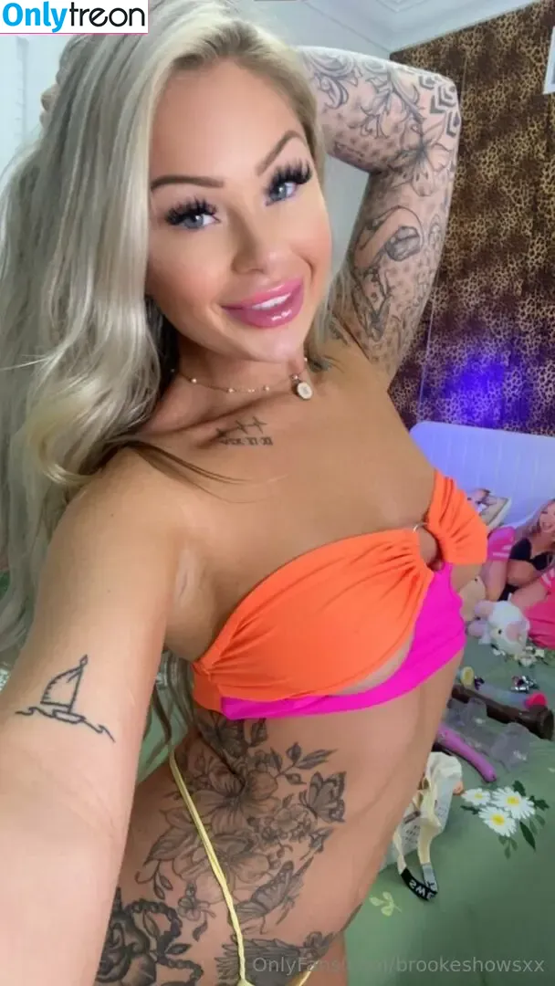 brookeshowsxx nude photo #4094 (brookeshowsxx)
