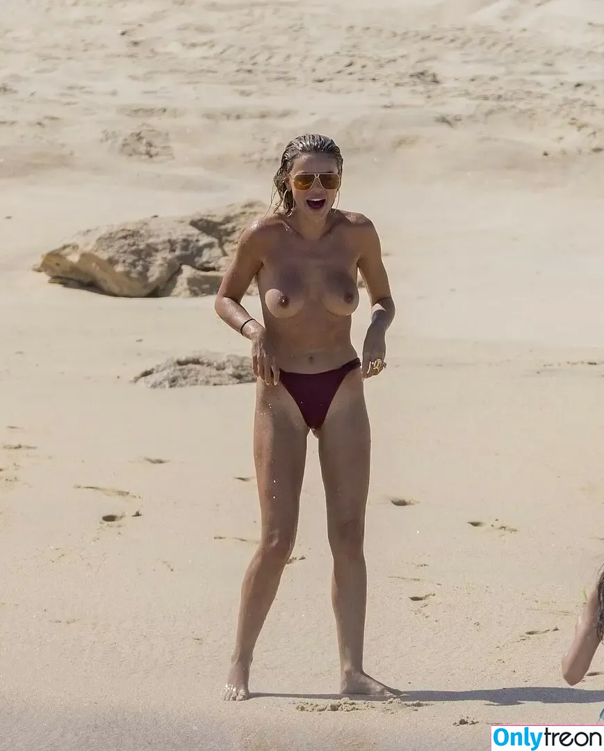 Brooks Nader nude photo #1333 (brooksnader)