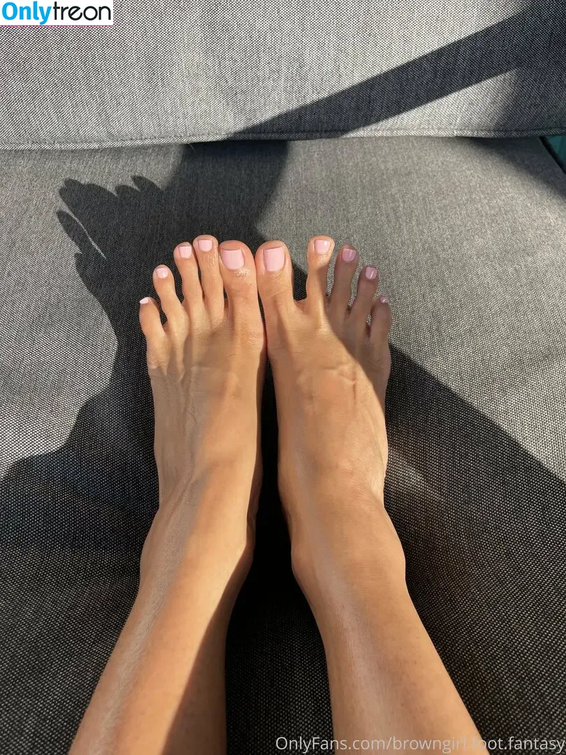 browngirl.foot.fantasy nude photo #0003 (thekiickback)