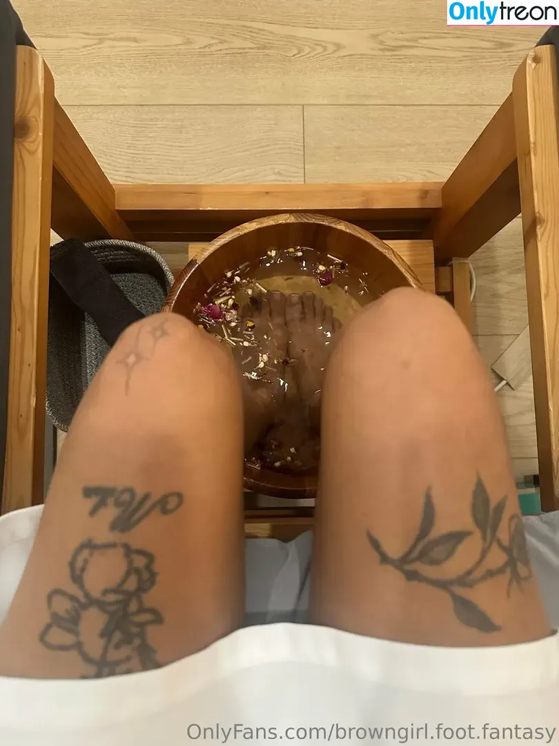 browngirl.foot.fantasy nude photo #0035 (thekiickback)