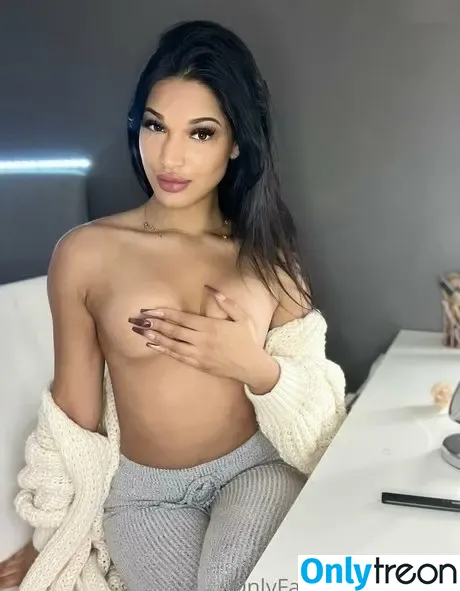 Brownielizy nude photo #0032 (Brownielizy)