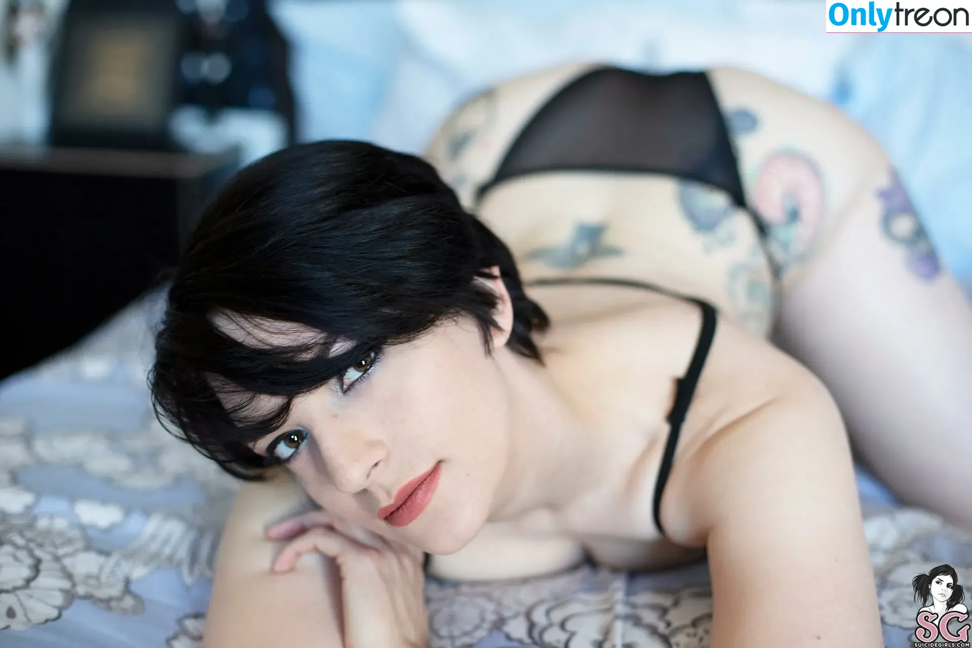 Brujaja nude photo #0018 (brujajagaming / brujitaburbuja)