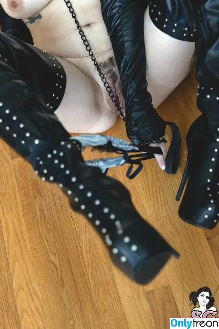 Brujaja nude photo #0382 (brujajagaming / brujitaburbuja)