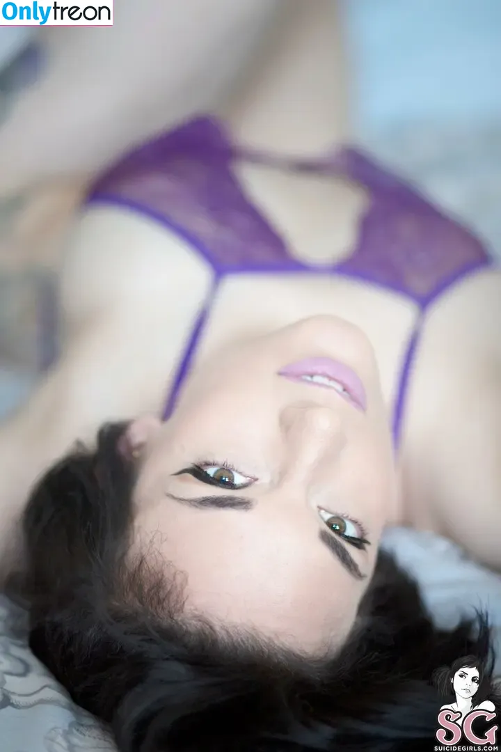 Brujaja nude photo #0555 (brujajagaming / brujitaburbuja)