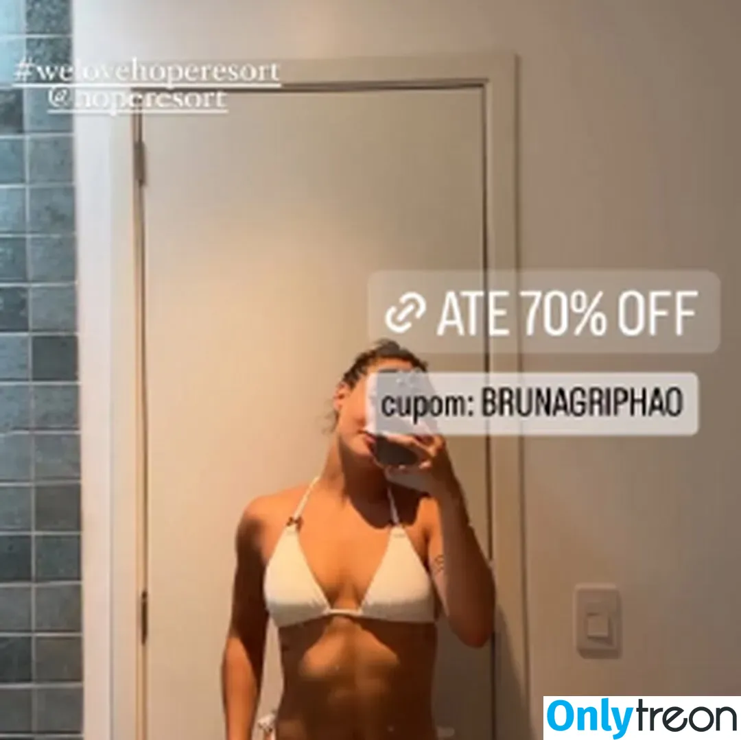 Bruna Griphao nude photo #0067 (brunagriphaoo)