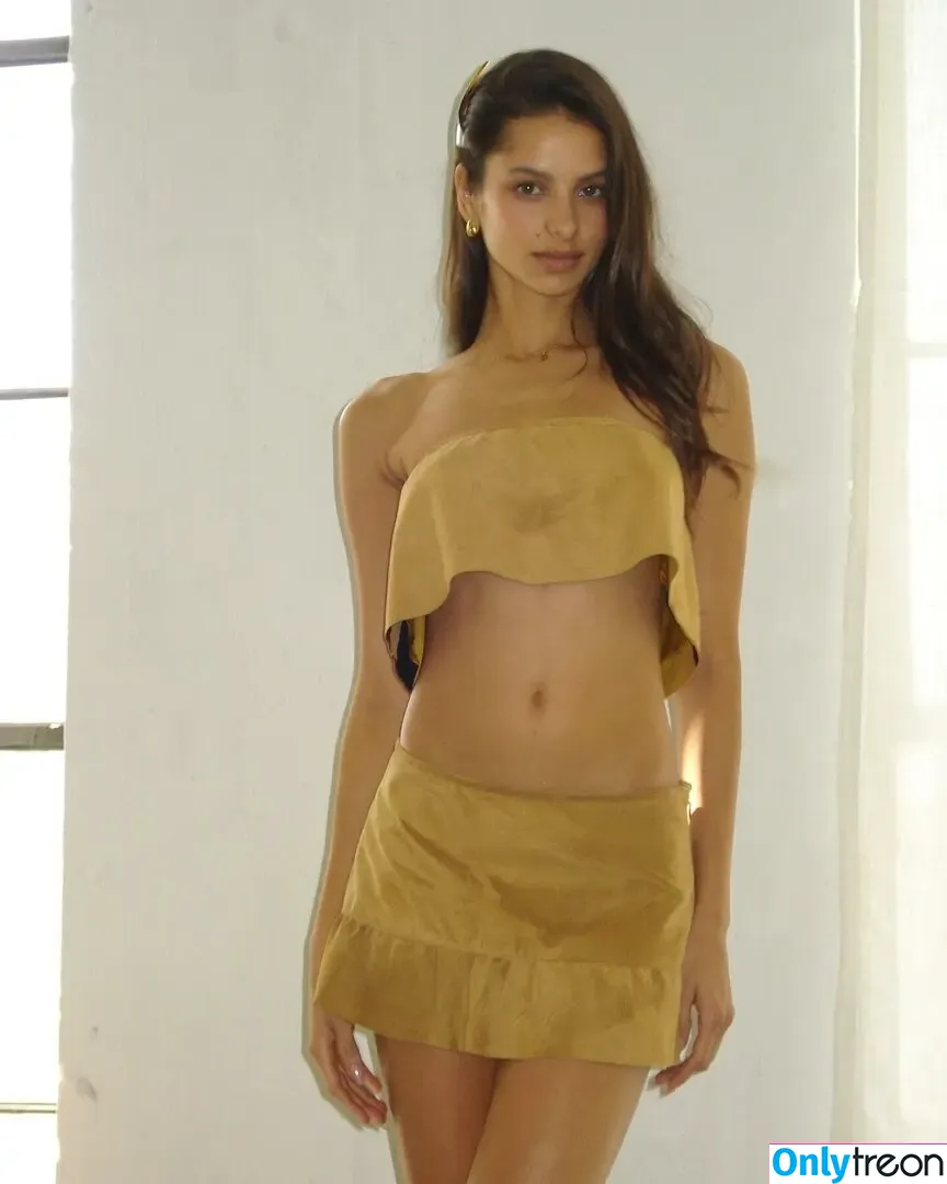 Bruna Lirio nude photo #0293 (brunalirio)