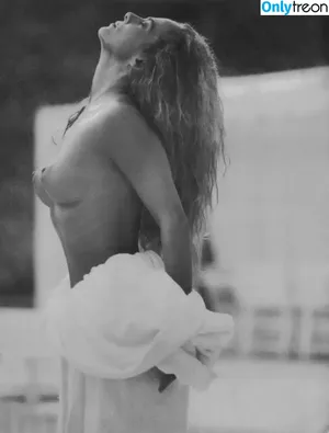Bruna Lombardi / brunalombardi nude photo #0054